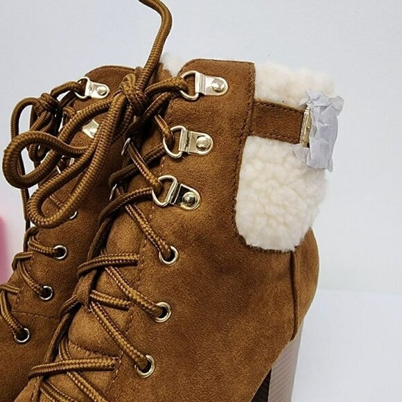 Brown Faux Suede Shearling Cuff Lug Sole Booties 7.5 - Picture 5 of 12